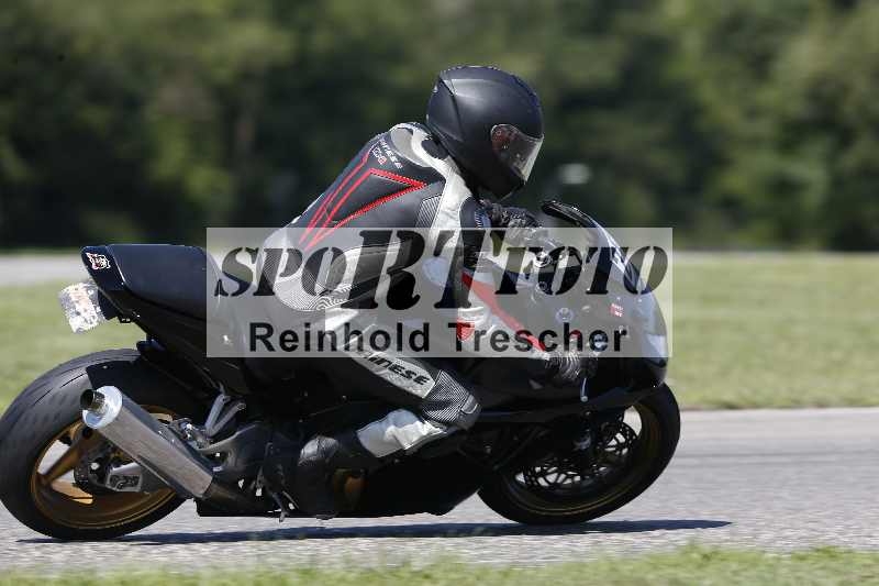/43 08.08.2025 Discover the Bike ADR/Race 3 rot/286